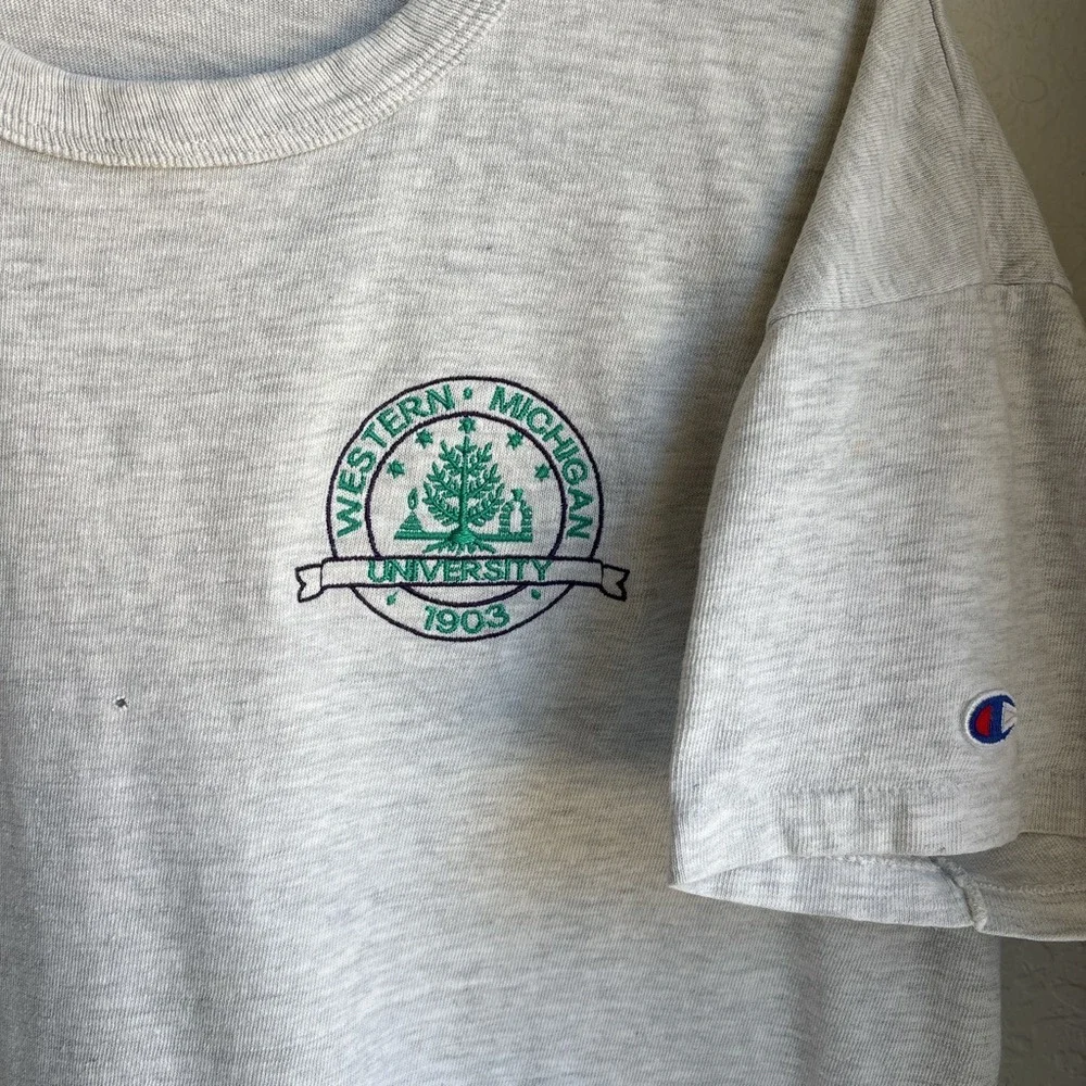 Champion Men L Gray Embroidered T Shirt Vintage 90s W Michigan University Crest - Picture 2 of 7